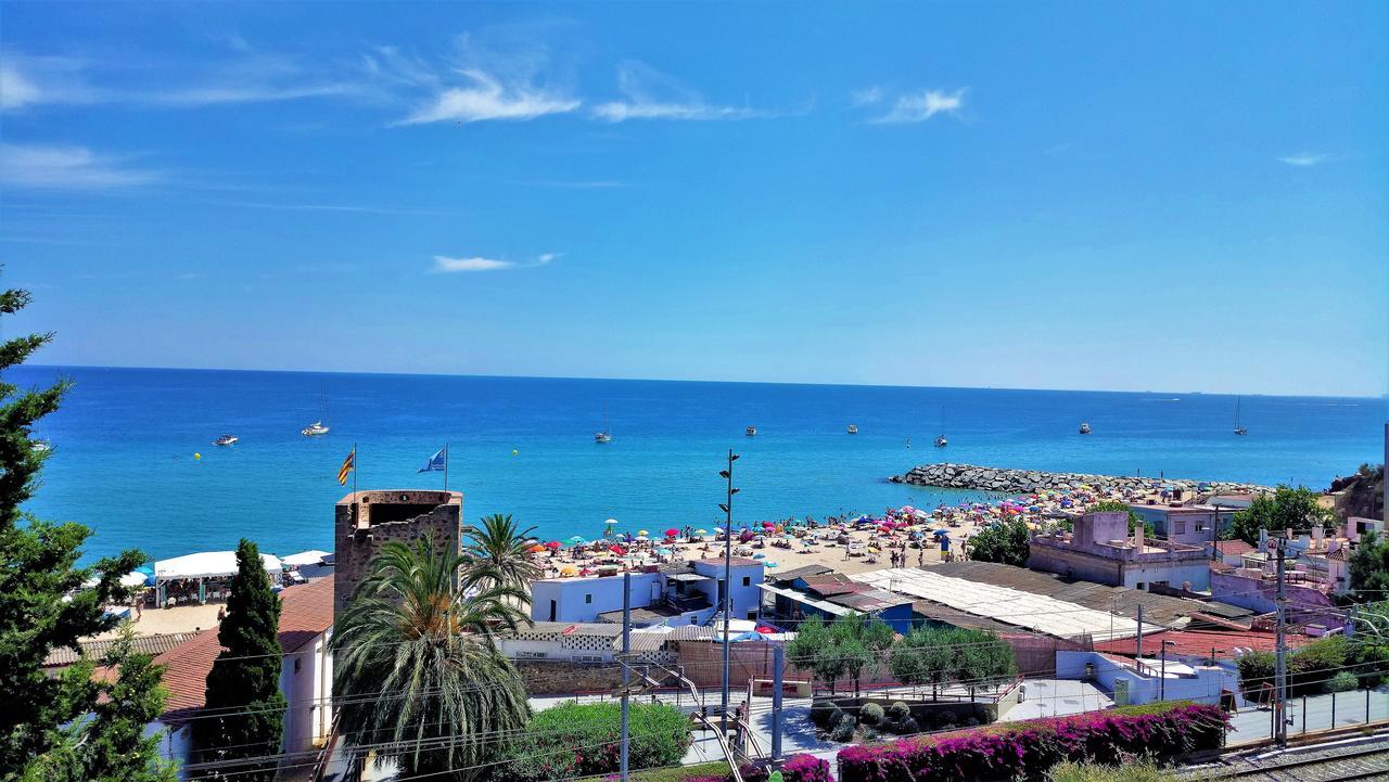 Helena Seaview & Beach-Apartment มอนท์กัต ภายนอก รูปภาพ